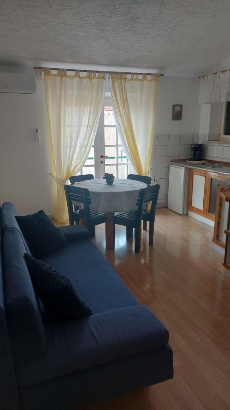 Apartment Brane Bol Zewnętrze zdjęcie